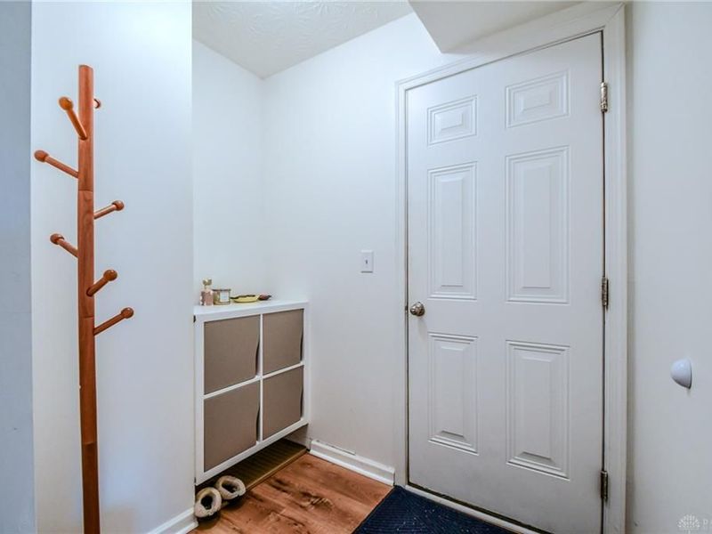 5027 Katherine Court, Riverside, OH 45424 Photo 9