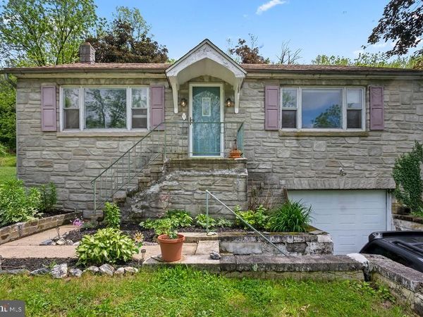 1644 MOSELEM SPRINGS, HAMBURG, PA 19526