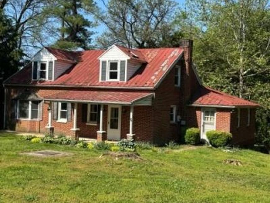 1610 Holly Pike, Carlisle, PA 17015 Main Photo