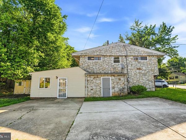 6516 SEAT PLEASANT DRIVE , CAPITOL HEIGHTS, MD 20743