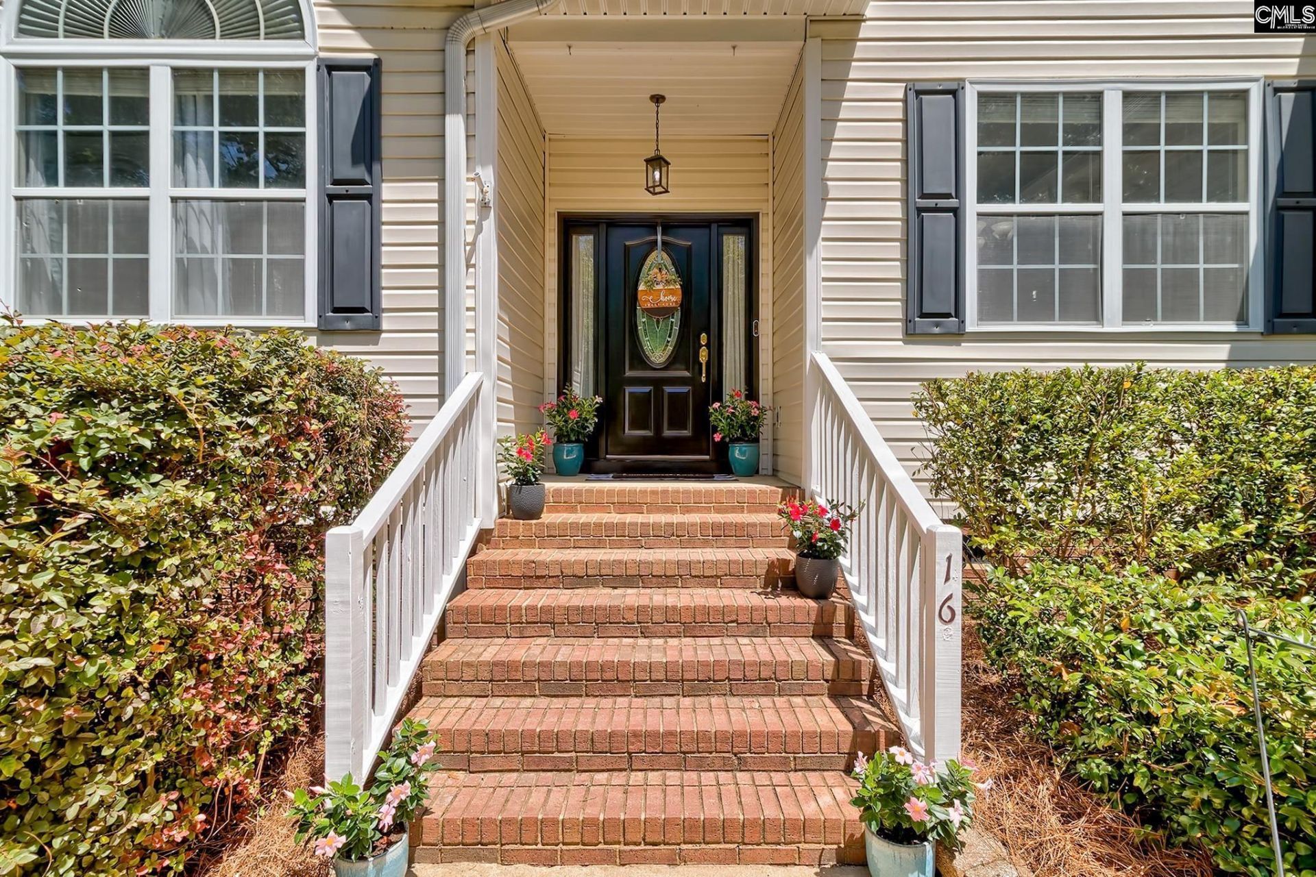 16 Heritage Hills Court  Photo 5