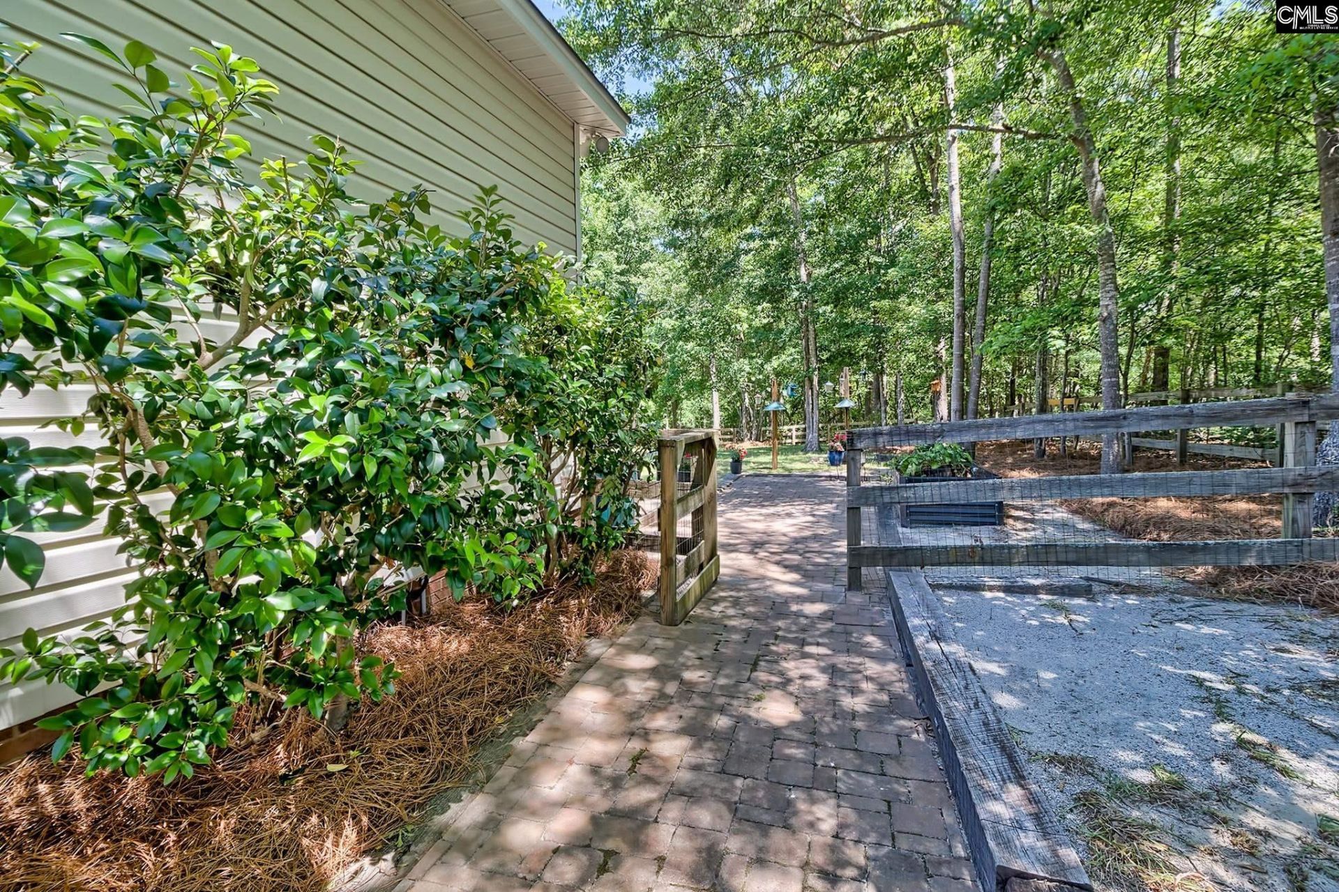 16 Heritage Hills Court  Photo 6