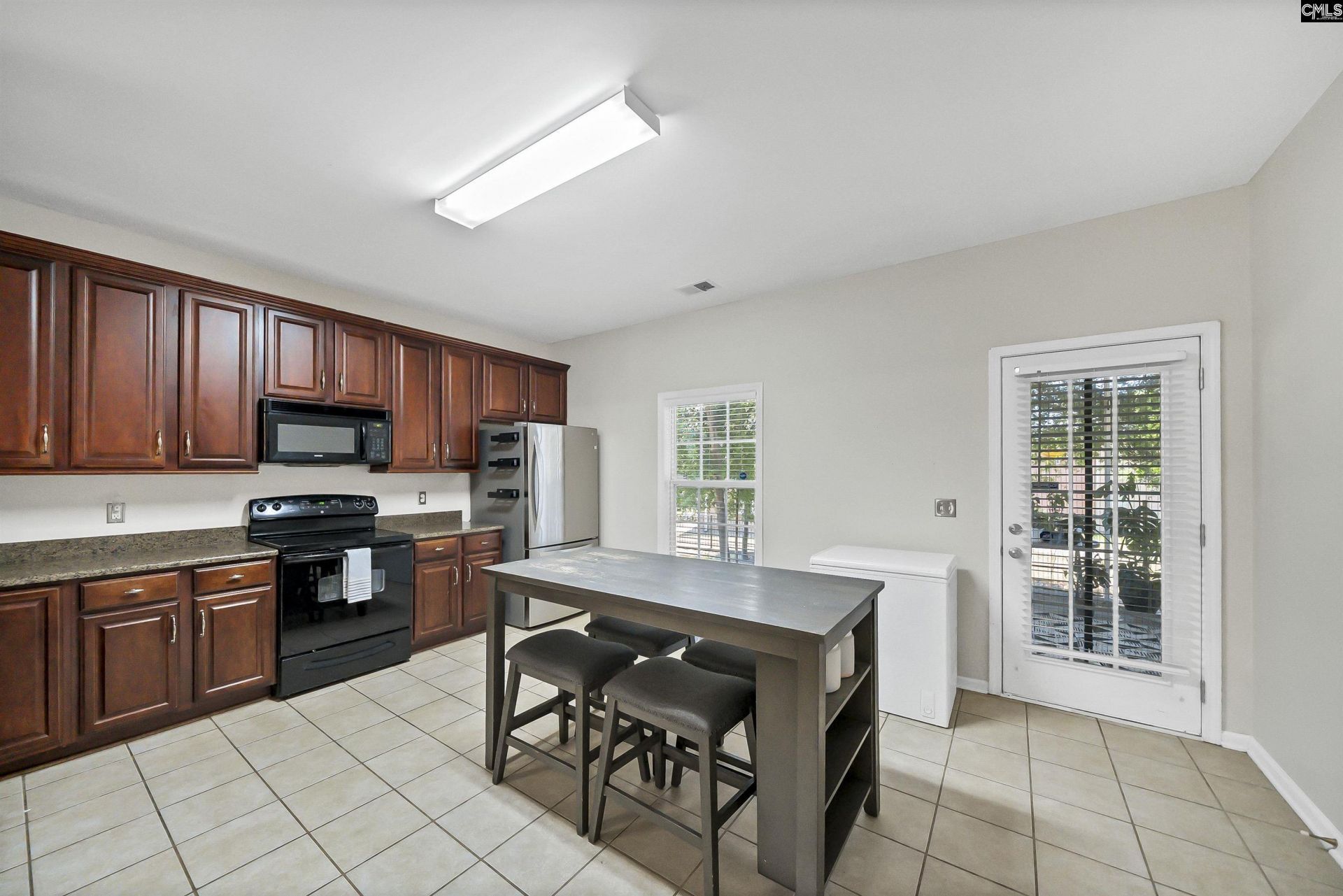 215 Ashburton Lane Photo 11