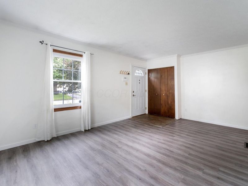 174 Demorest Road , Columbus, OH 43204 Photo 7