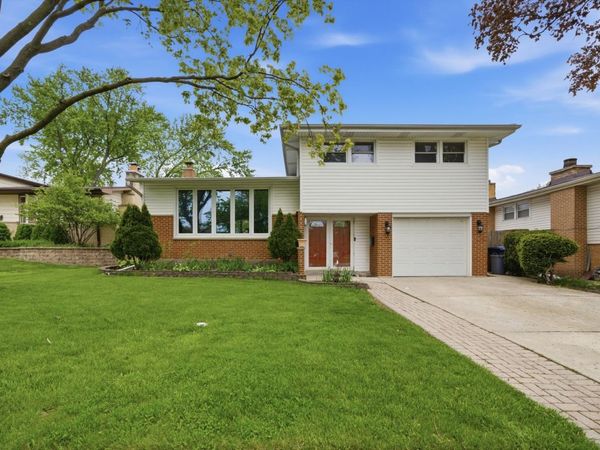 Des Plaines, IL 60016