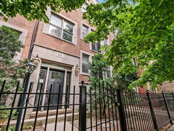 615 N Noble Street, Unit 2S, Chicago, IL 60642
