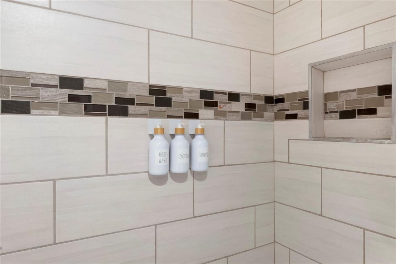 4018 Sandpointe Drive , Bradenton, FL 34205 Photo