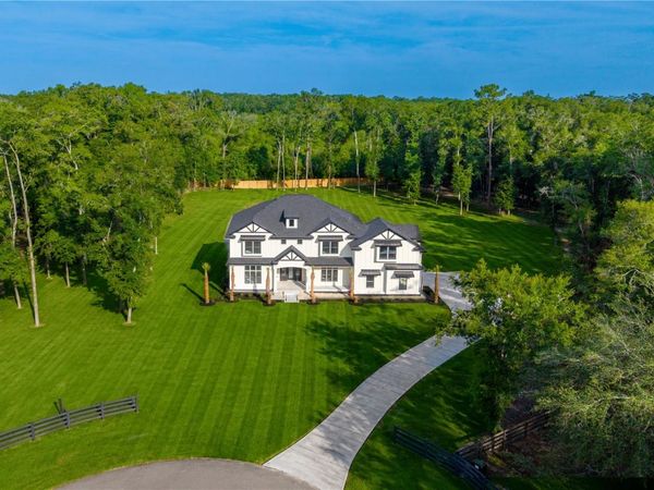 285 SW HERMITAGE GLEN, HIGH SPRINGS, FL 32643