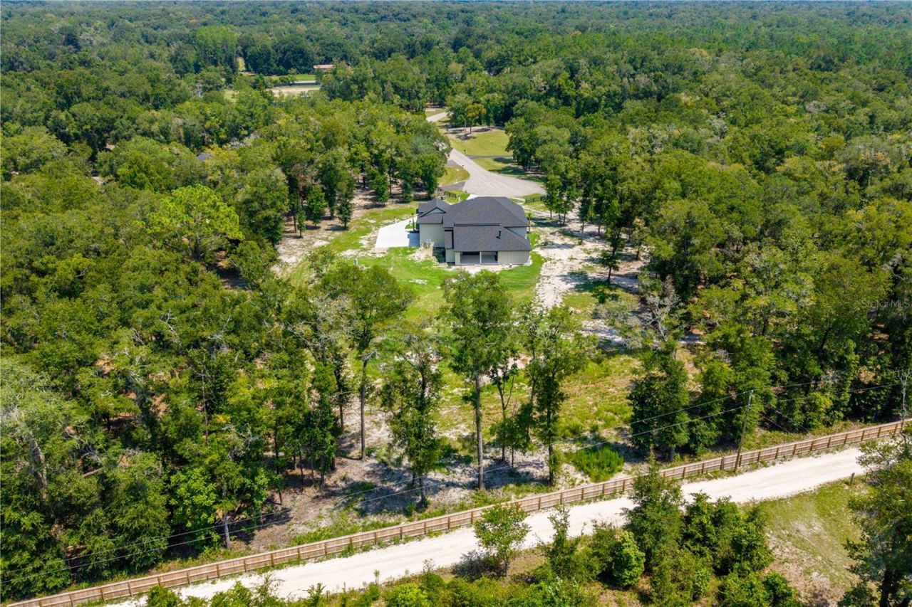 285 SW Hermitage Glen, High Springs, FL 32643 Photo