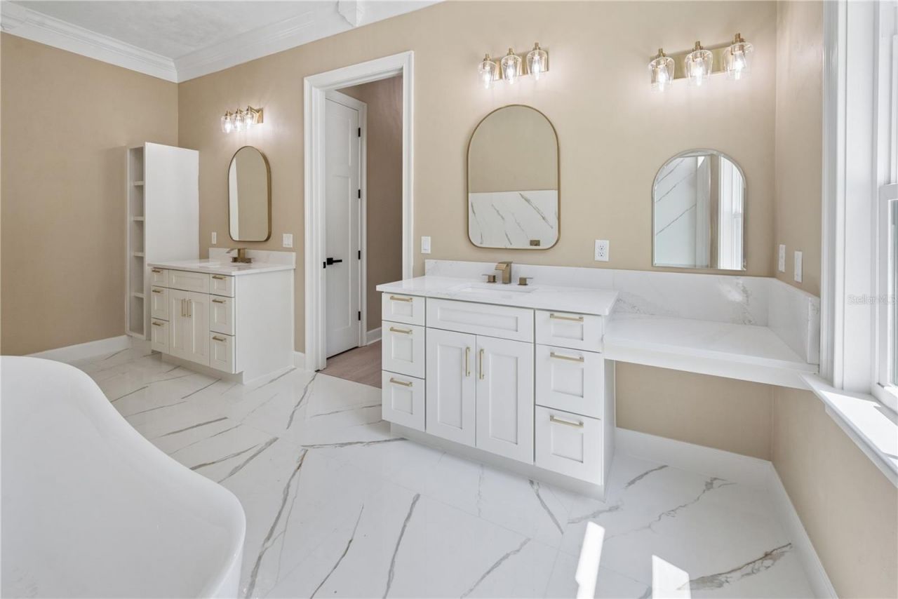 285 SW Hermitage Glen, High Springs, FL 32643 Photo