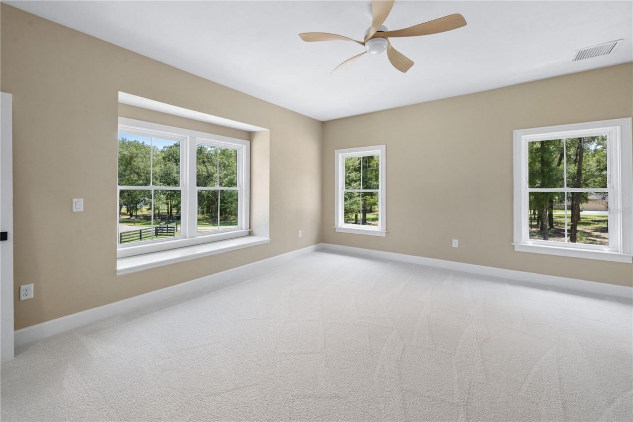 285 SW Hermitage Glen, High Springs, FL 32643 Photo