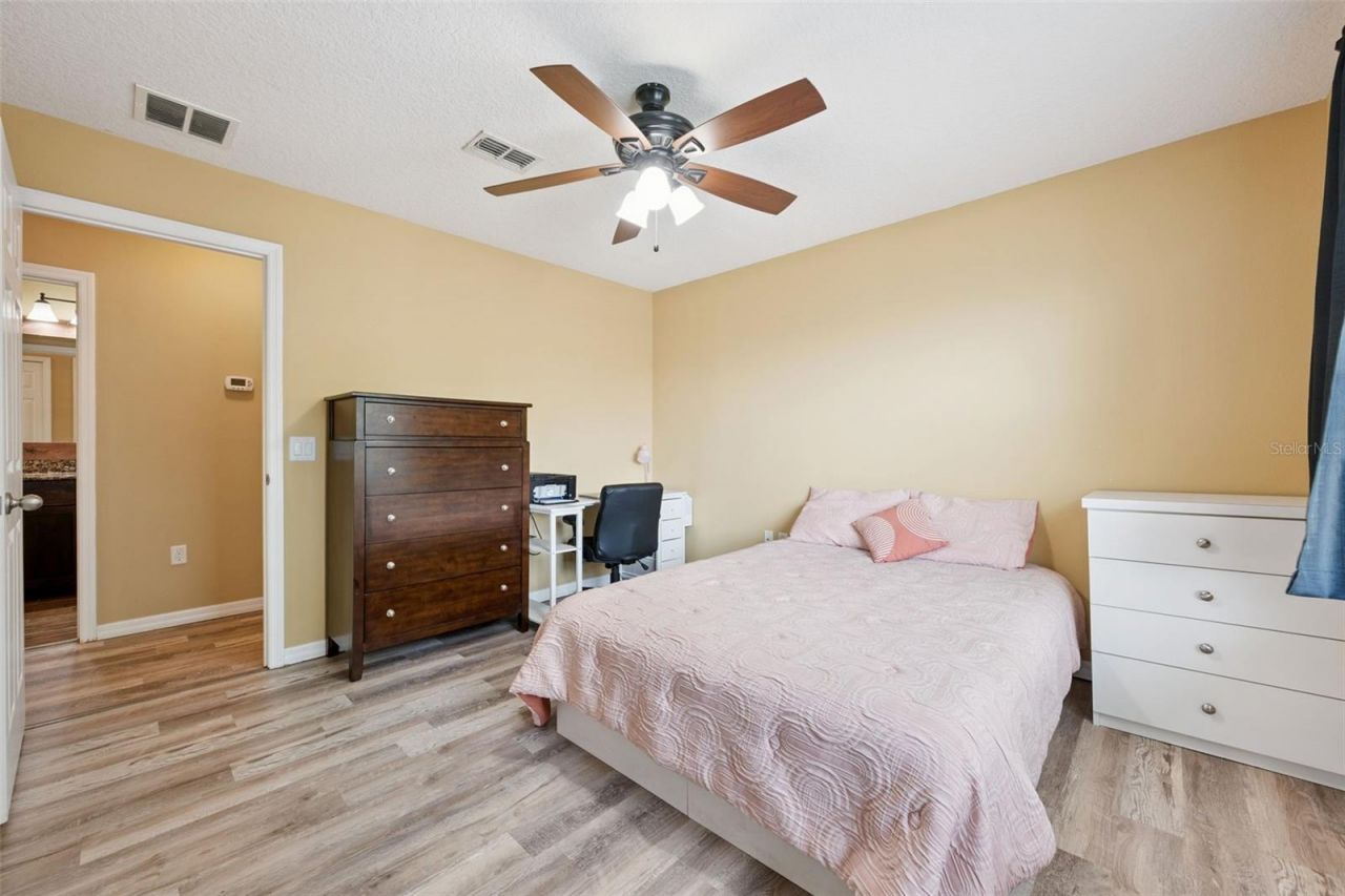 4880 Poolside Drive , Saint Cloud, FL 34769 Photo