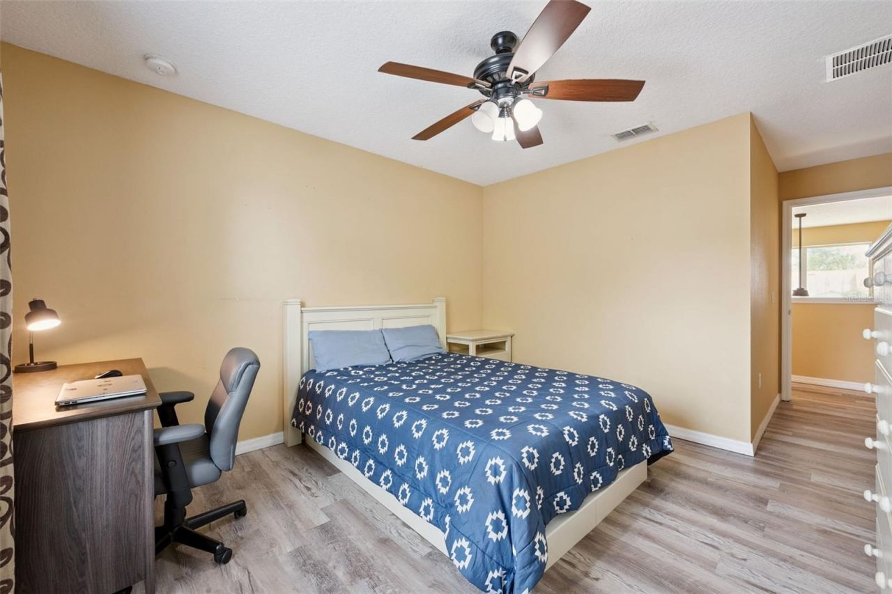 4880 Poolside Drive , Saint Cloud, FL 34769 Photo