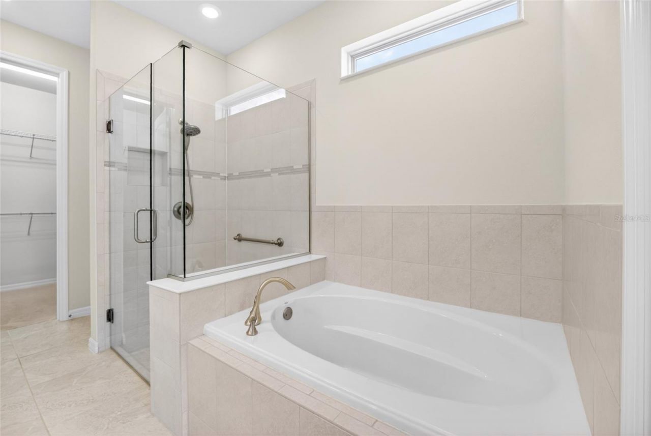9557 SW 64th Lane, Ocala, FL 34481 Photo