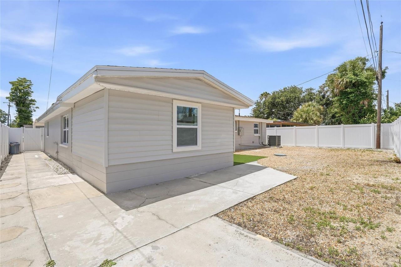 1018 Landau Street, Holiday, FL 34690 Photo