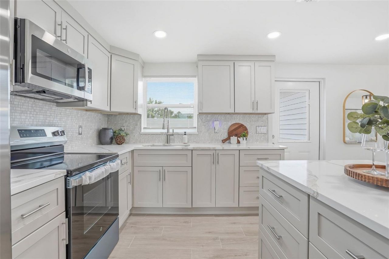 1018 Landau Street, Holiday, FL 34690 Photo