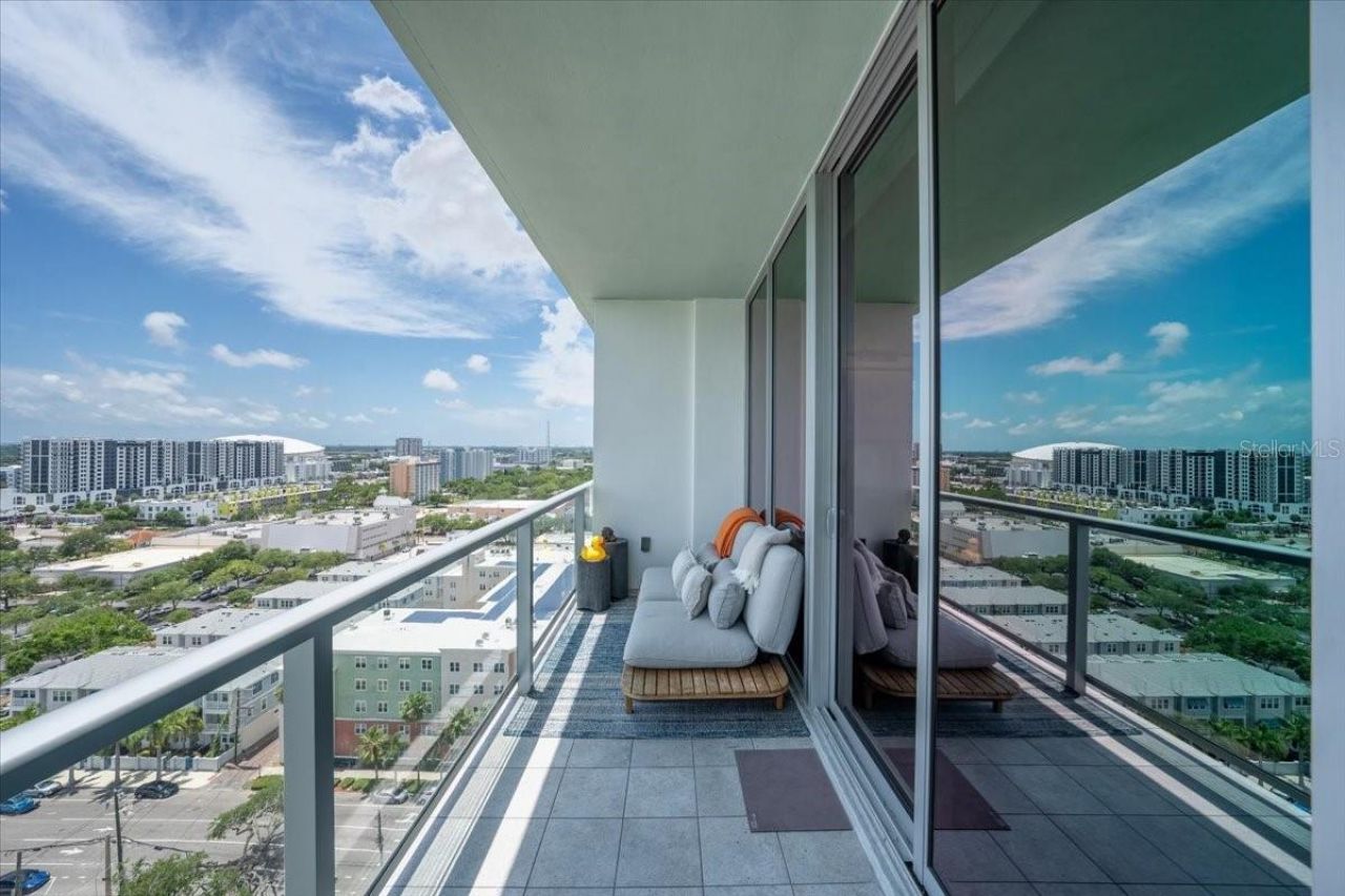 777 3rd Avenue N, Unit 1606, Saint Petersburg, FL 33701 Photo