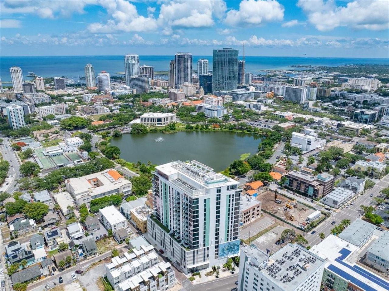 777 3rd Avenue N, Unit 1606, Saint Petersburg, FL 33701 Photo