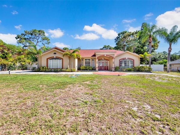 6341 GOVERNORS DRIVE , NEW PORT RICHEY, FL 34655