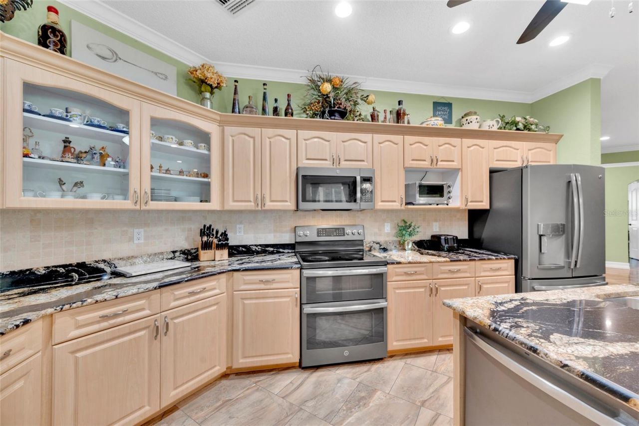 6341 Governors Drive , New Port Richey, FL 34655 Photo