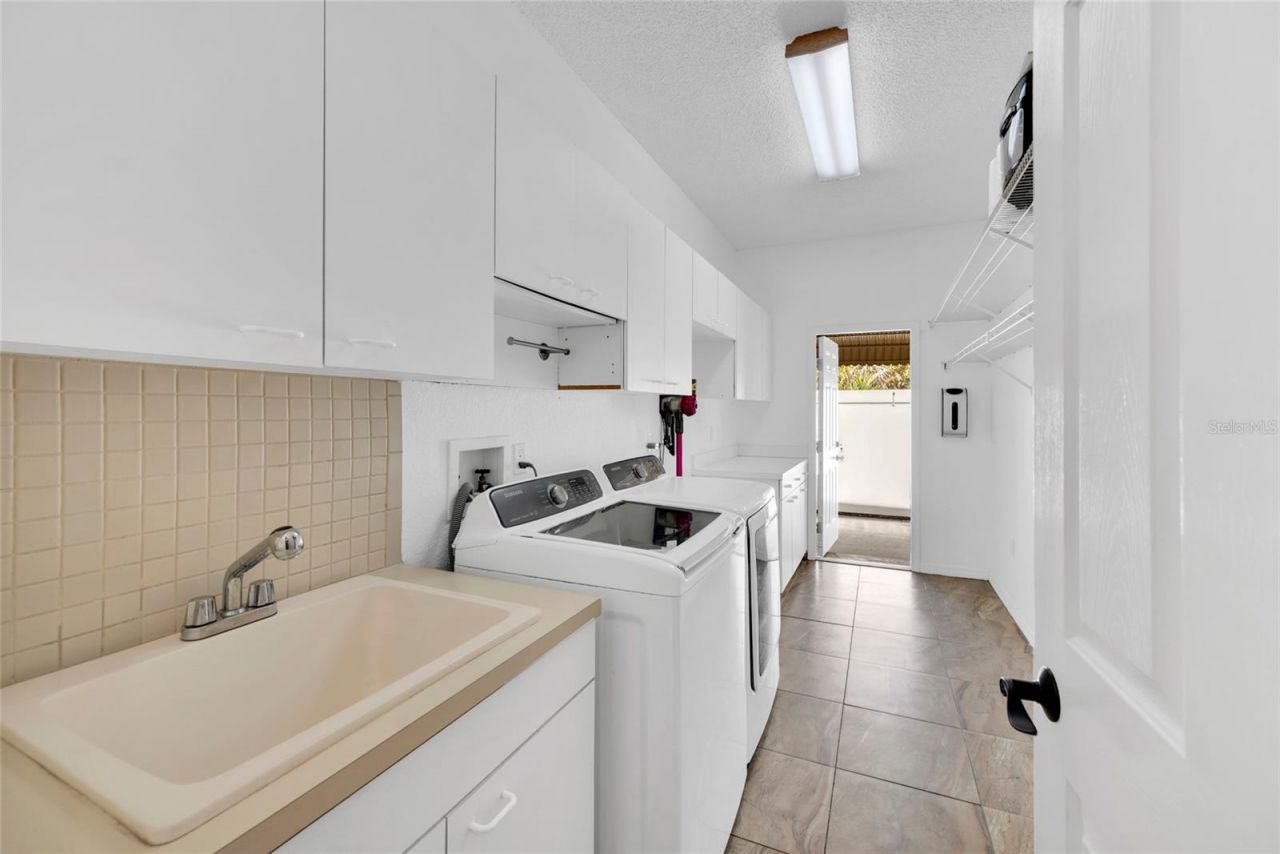 6341 Governors Drive , New Port Richey, FL 34655 Photo