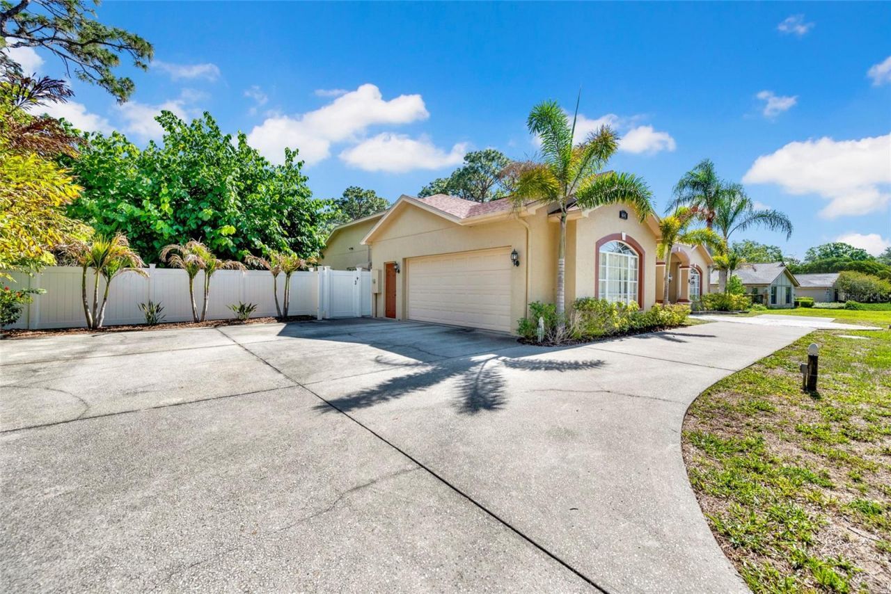 6341 Governors Drive , New Port Richey, FL 34655 Photo