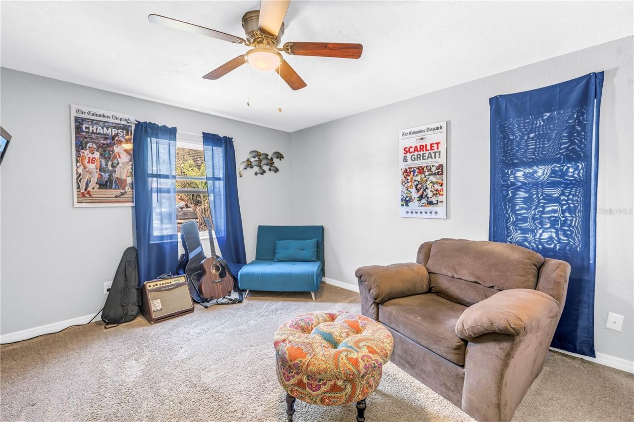 687 Jasmine Way S, Saint Petersburg, FL 33705 Photo