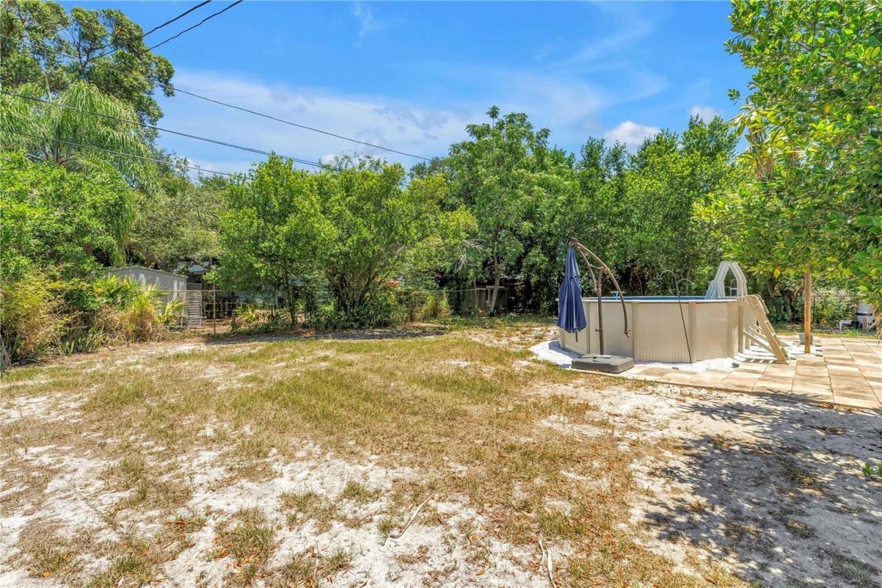 687 Jasmine Way S, Saint Petersburg, FL 33705 Photo