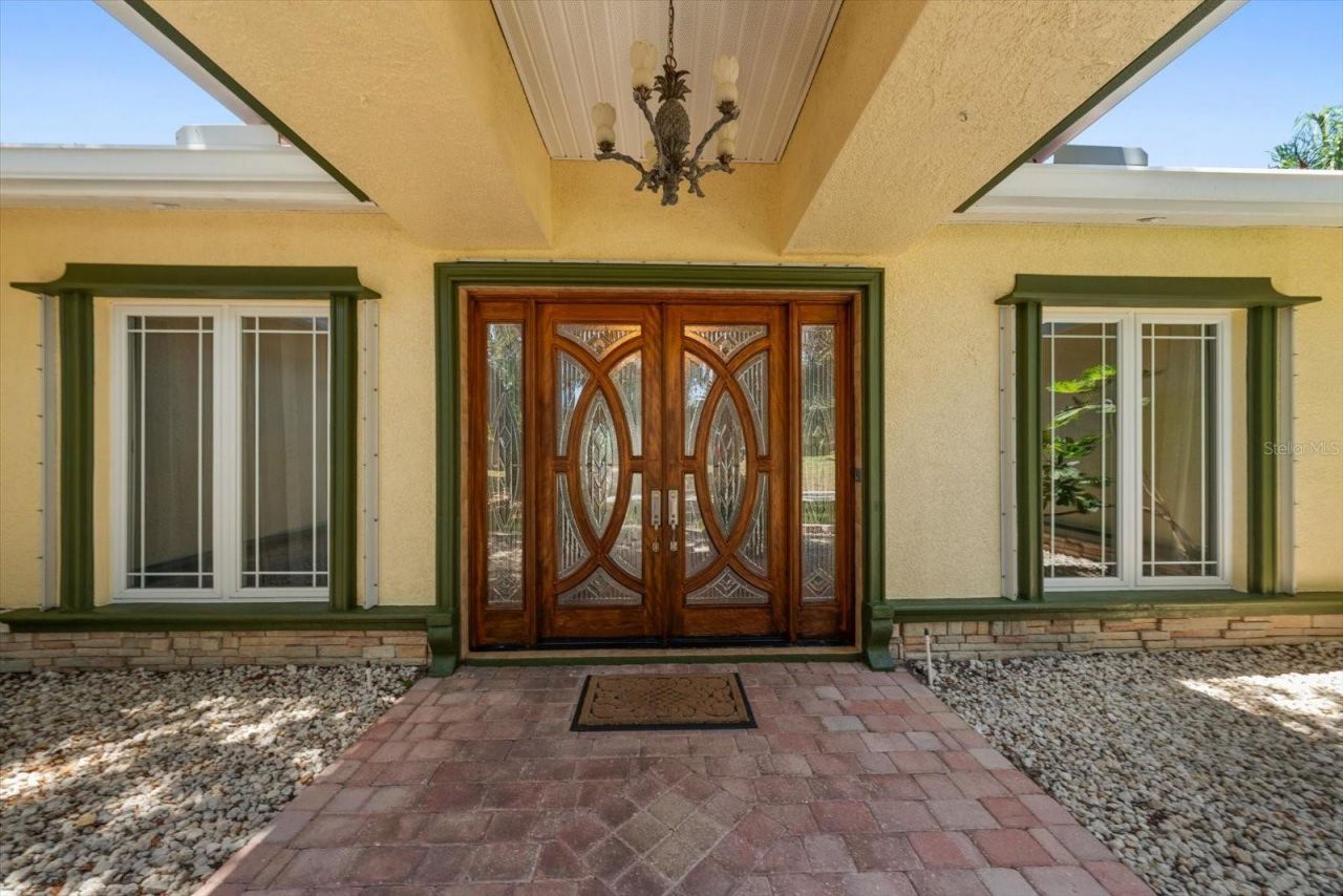 2400 Sherwood Lane , Clearwater, FL 33764 Photo