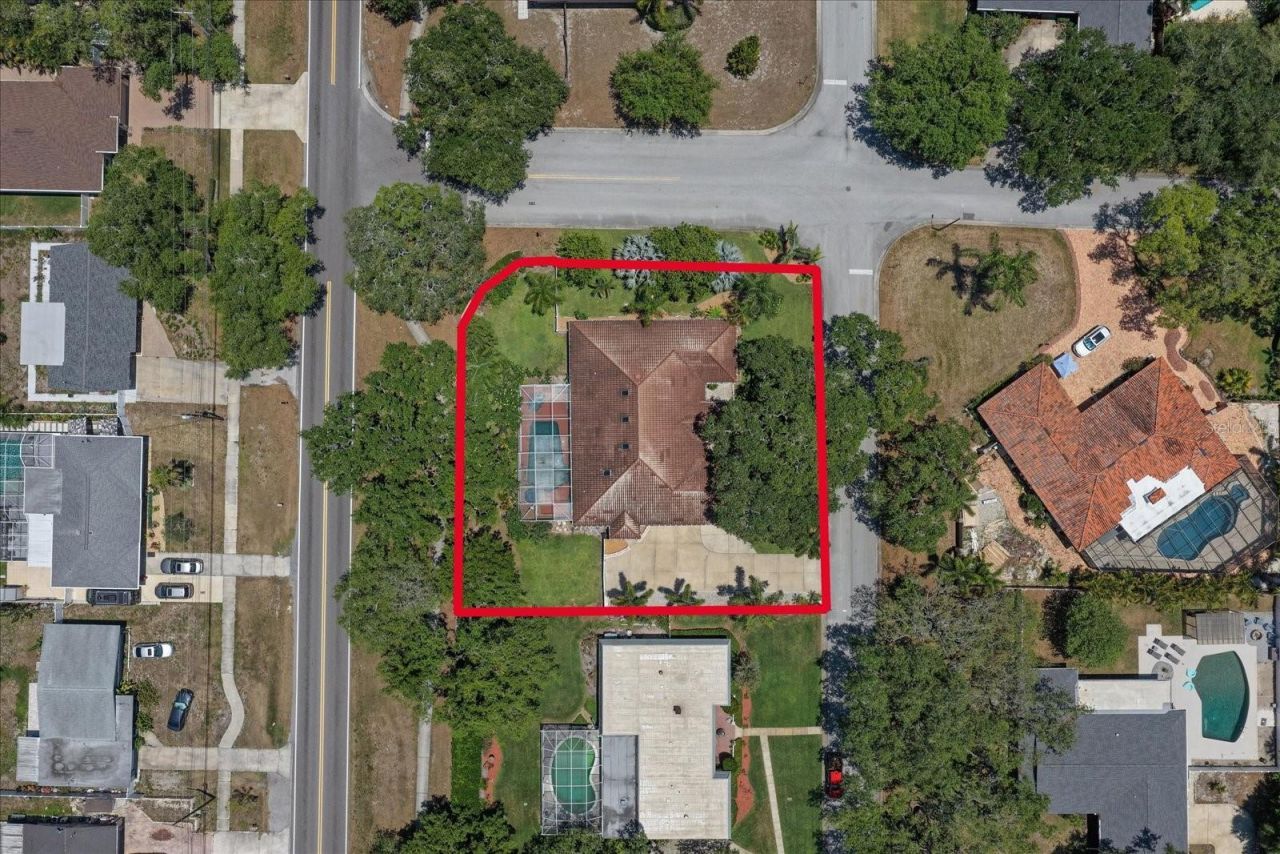 2400 Sherwood Lane , Clearwater, FL 33764 Photo