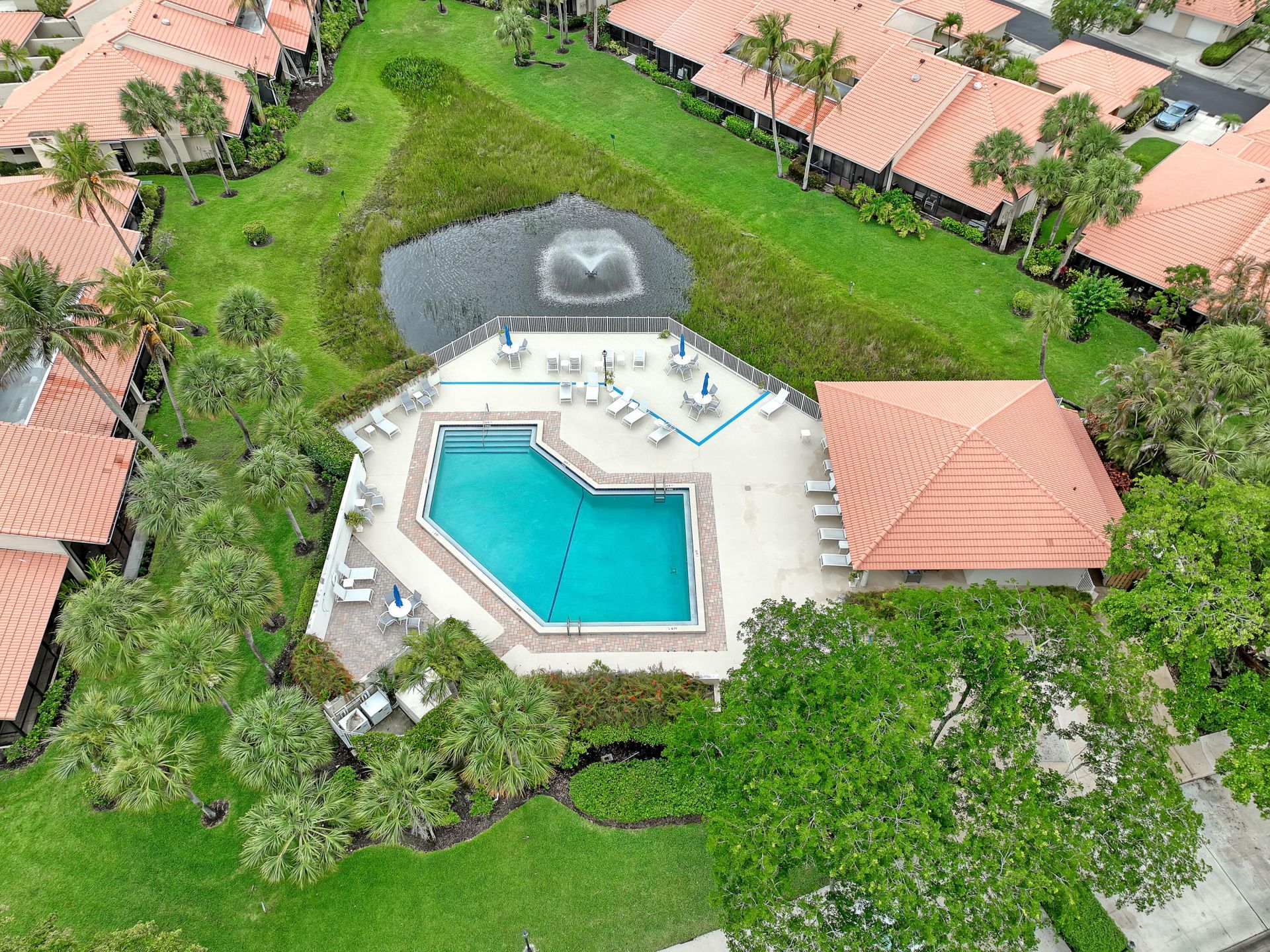 132 Old Meadow Way, Palm Beach Gardens, FL 33418 Photo