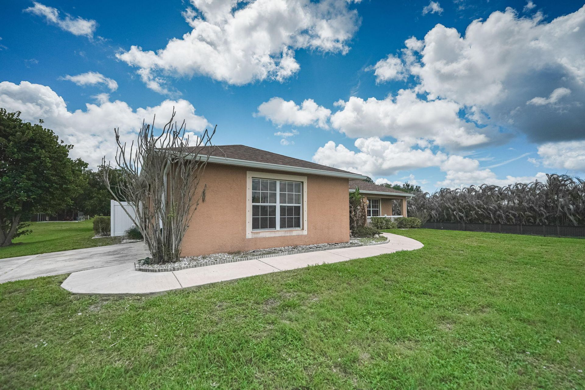 3768 Seminole Road, Fort Pierce, FL 34951 Photo