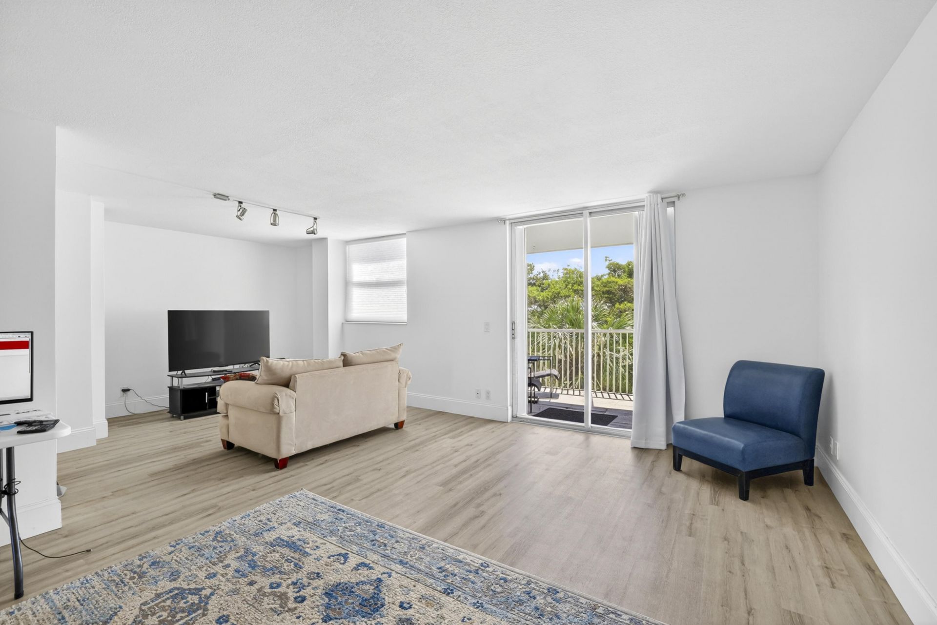 5961 NW 2nd Avenue, Unit #302, Boca Raton, FL 33487 Photo
