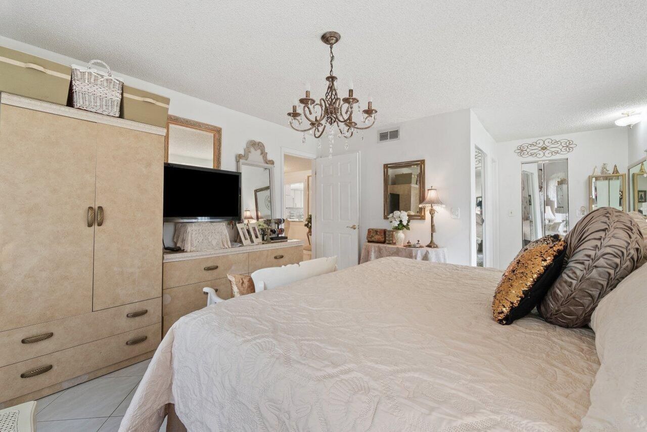 5010 Privet Place, Unit 101, Delray Beach, FL 33484 Photo