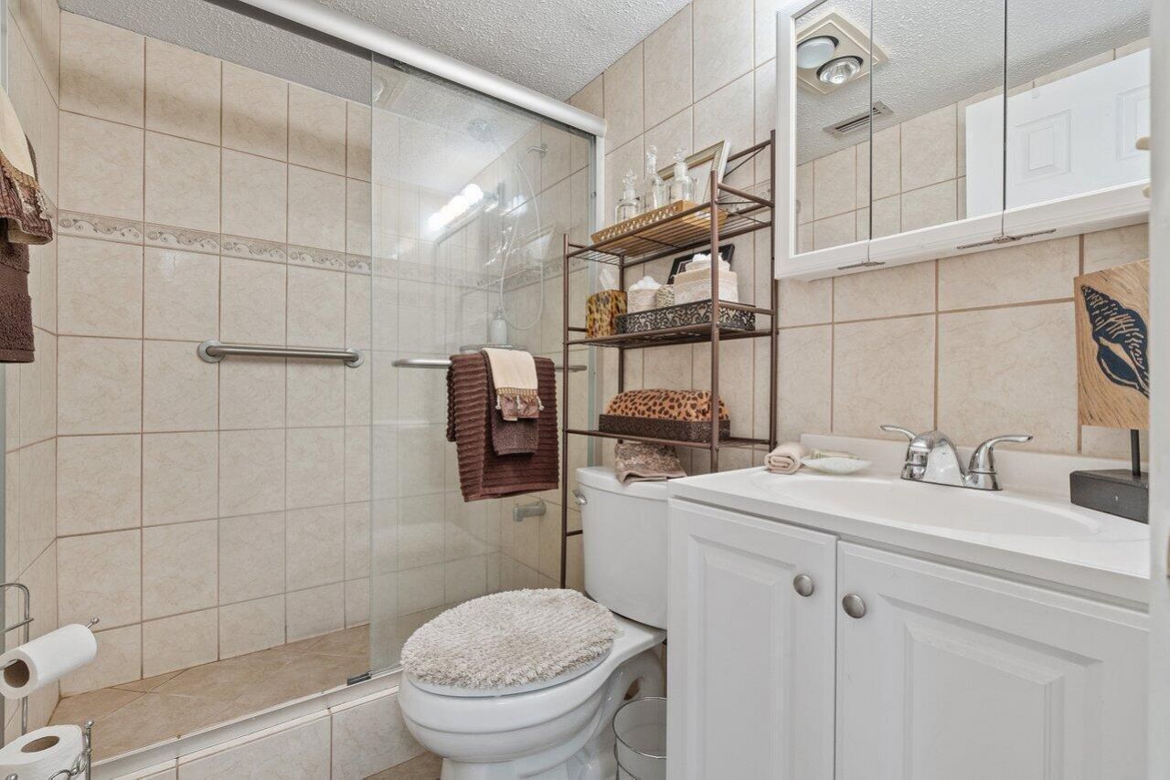 5010 Privet Place, Unit 101, Delray Beach, FL 33484 Photo