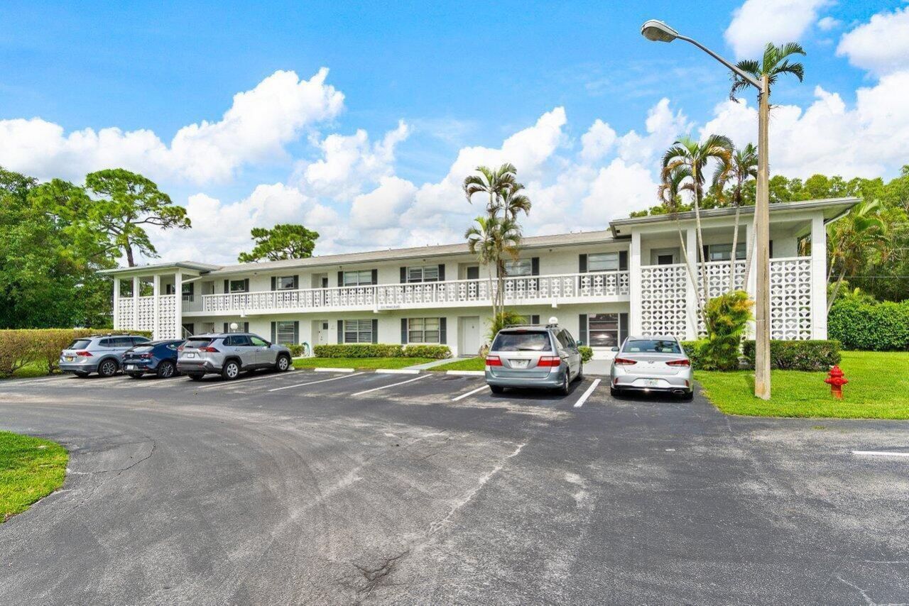 5010 Privet Place, Unit 101, Delray Beach, FL 33484 Photo