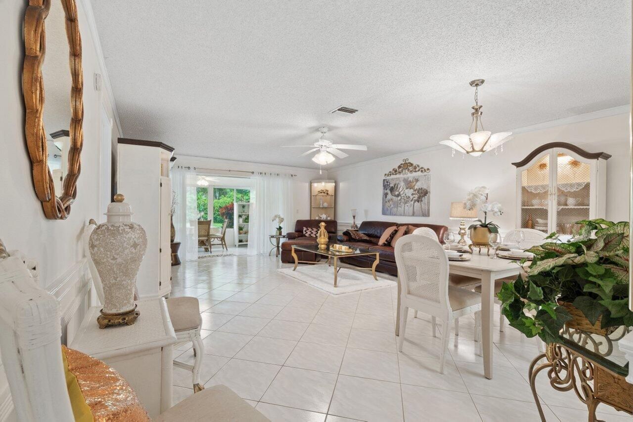 5010 Privet Place, Unit 101, Delray Beach, FL 33484 Photo