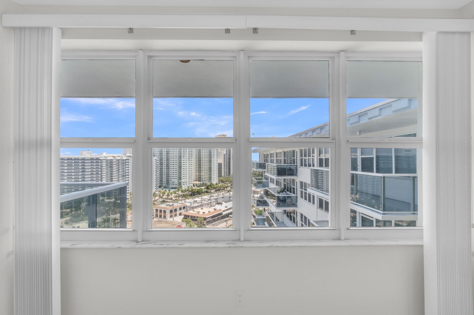 3300 NE 36th Street, Unit 1711, Fort Lauderdale, FL 33308 Photo