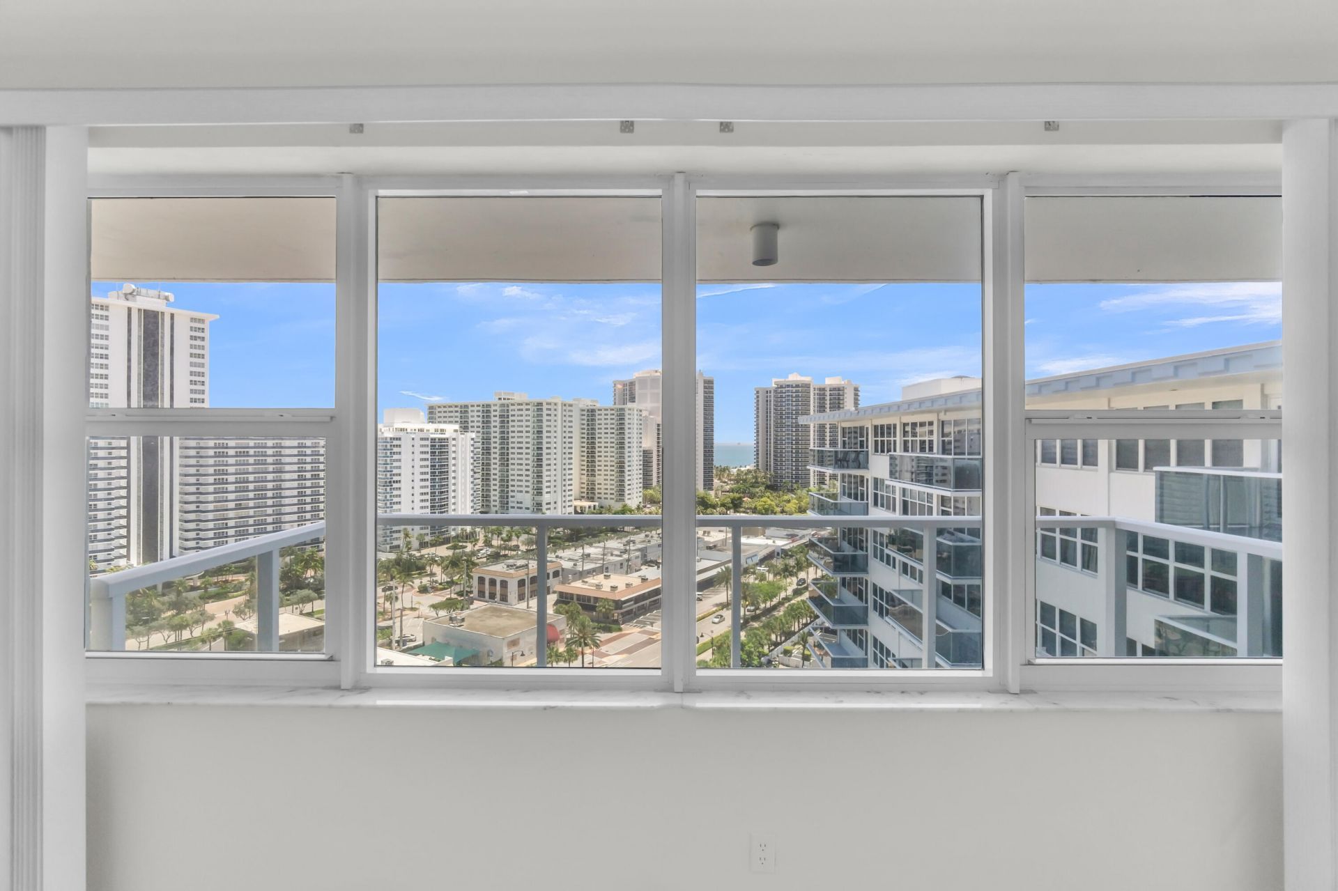 3300 NE 36th Street, Unit 1711, Fort Lauderdale, FL 33308 Photo