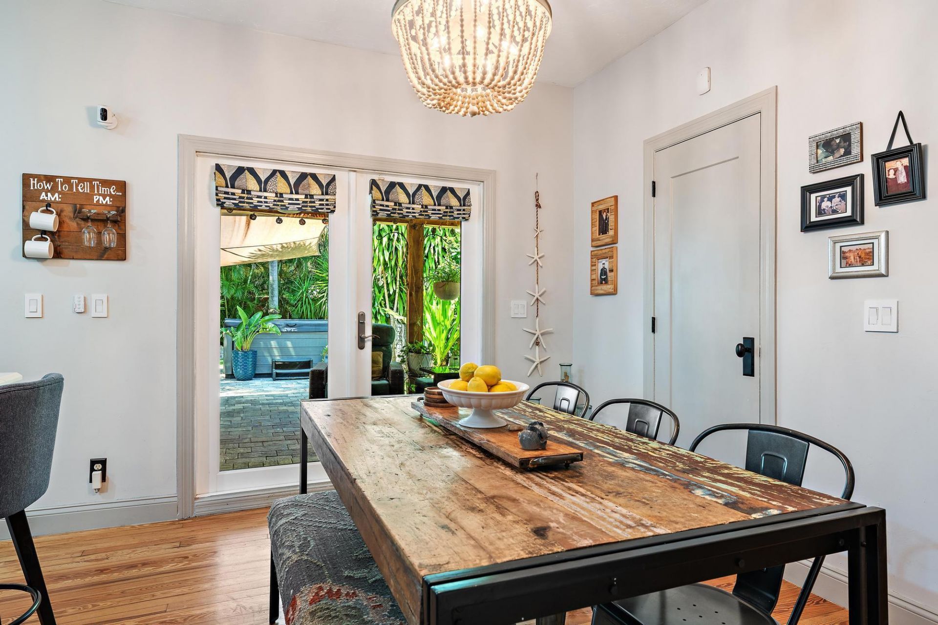 823 Selkirk Street S, West Palm Beach, FL 33405 Photo