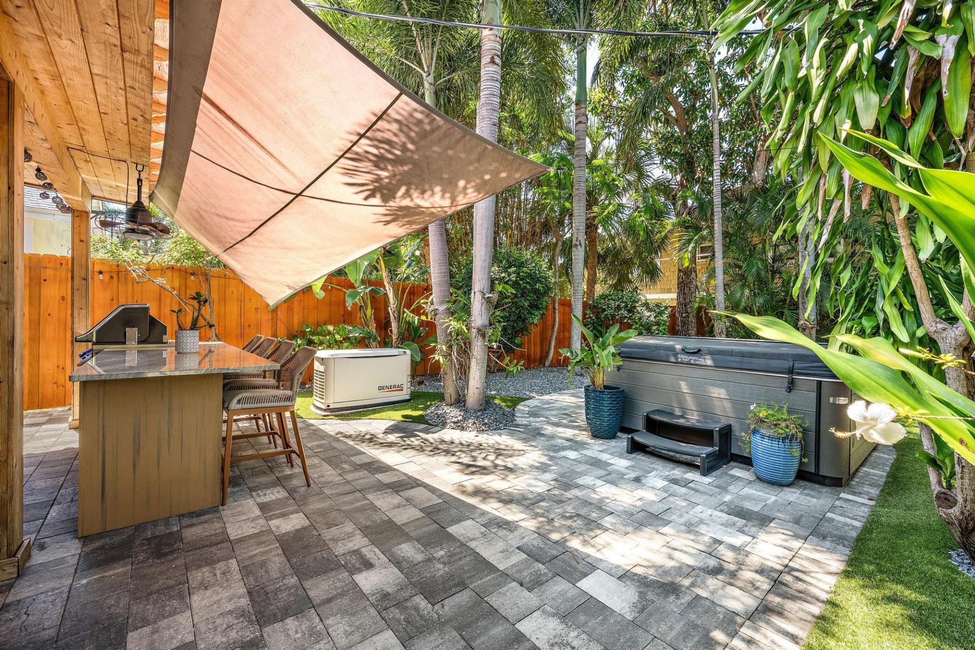 823 Selkirk Street S, West Palm Beach, FL 33405 Photo