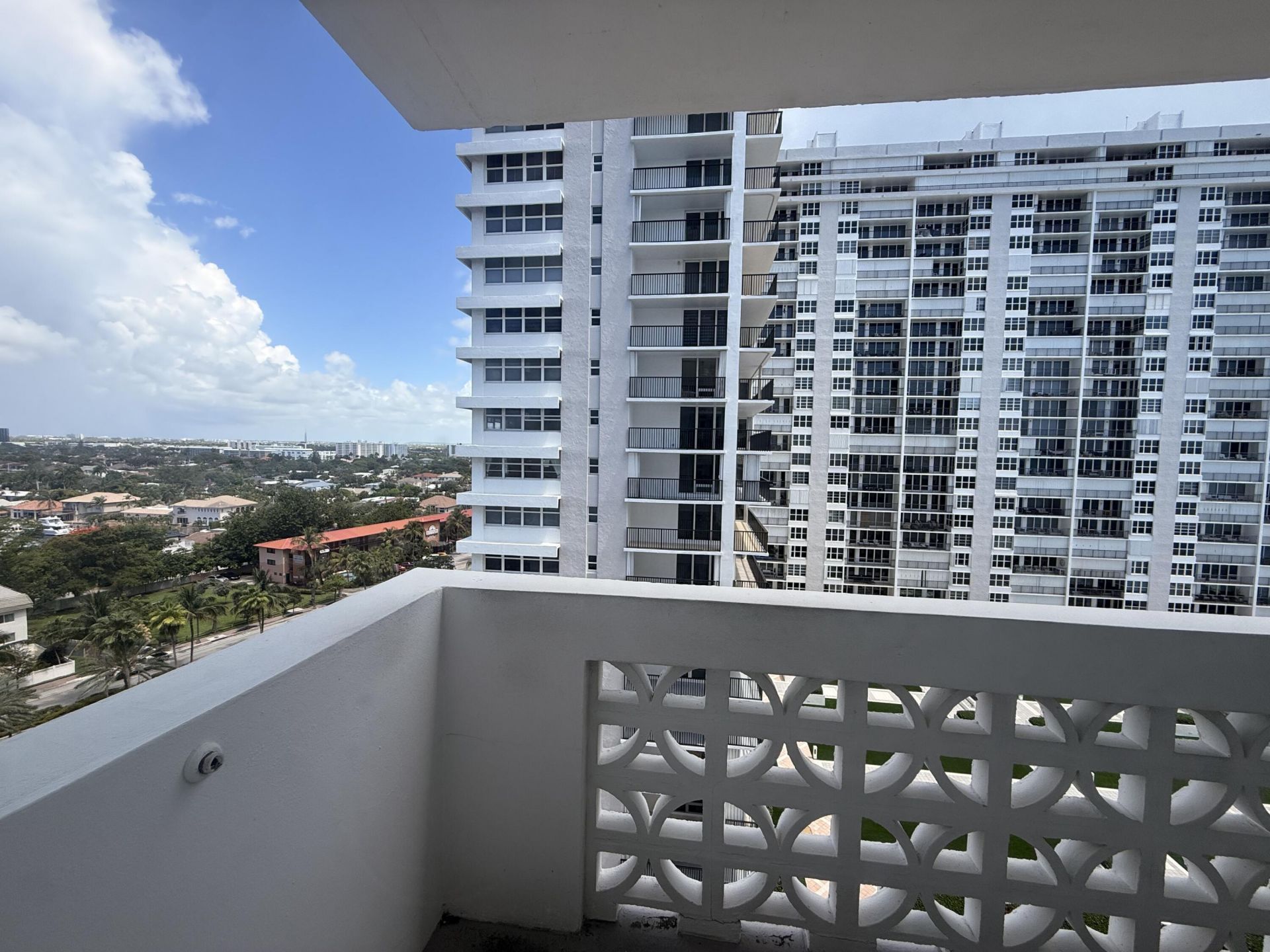 4250 Galt Ocean Drive, Unit 11c, Fort Lauderdale, FL 33308 Photo