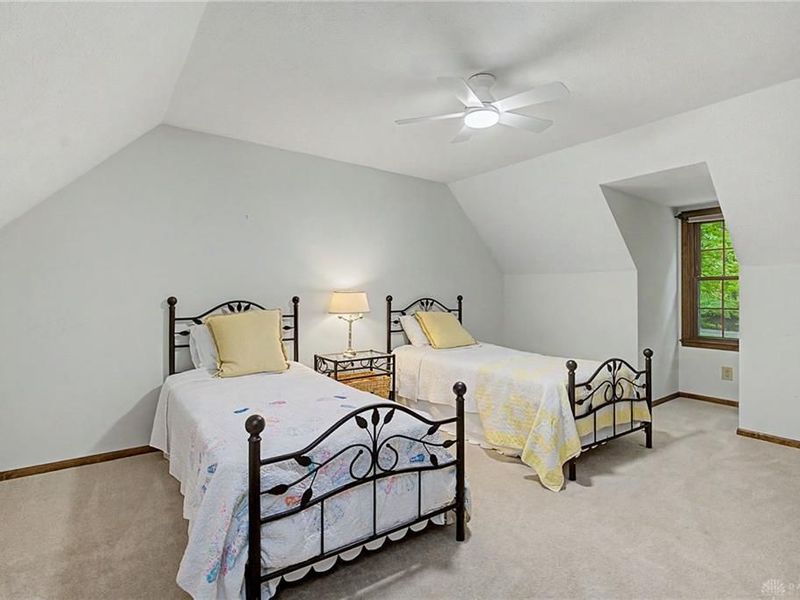 575 Hornwood Drive, Springfield Township, OH 45504 Photo 40