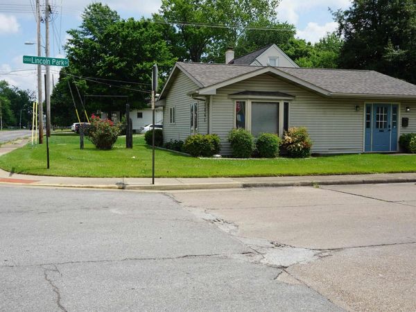 2041 Washington Avenue, Evansville, IN 47714