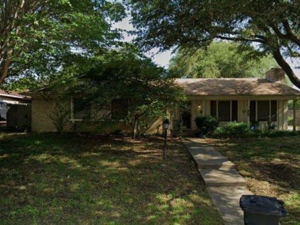 1413 Alford Drive, Hillsboro, TX 76645