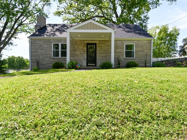 426 Avon Avenue , Plainfield, IN 46168