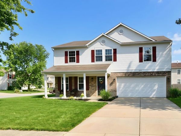 9890 Sapphire Berry Lane, Fishers, IN 46038