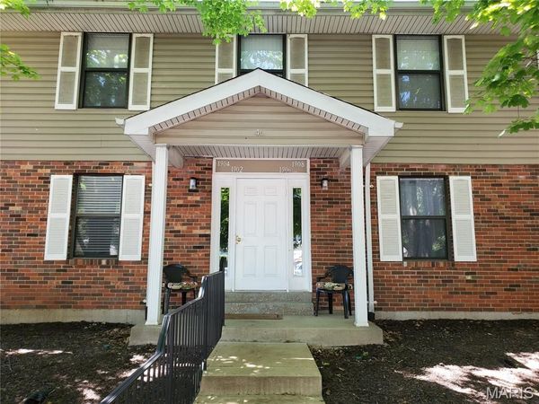 1902 High Sun Drive , Florissant, MO 63031