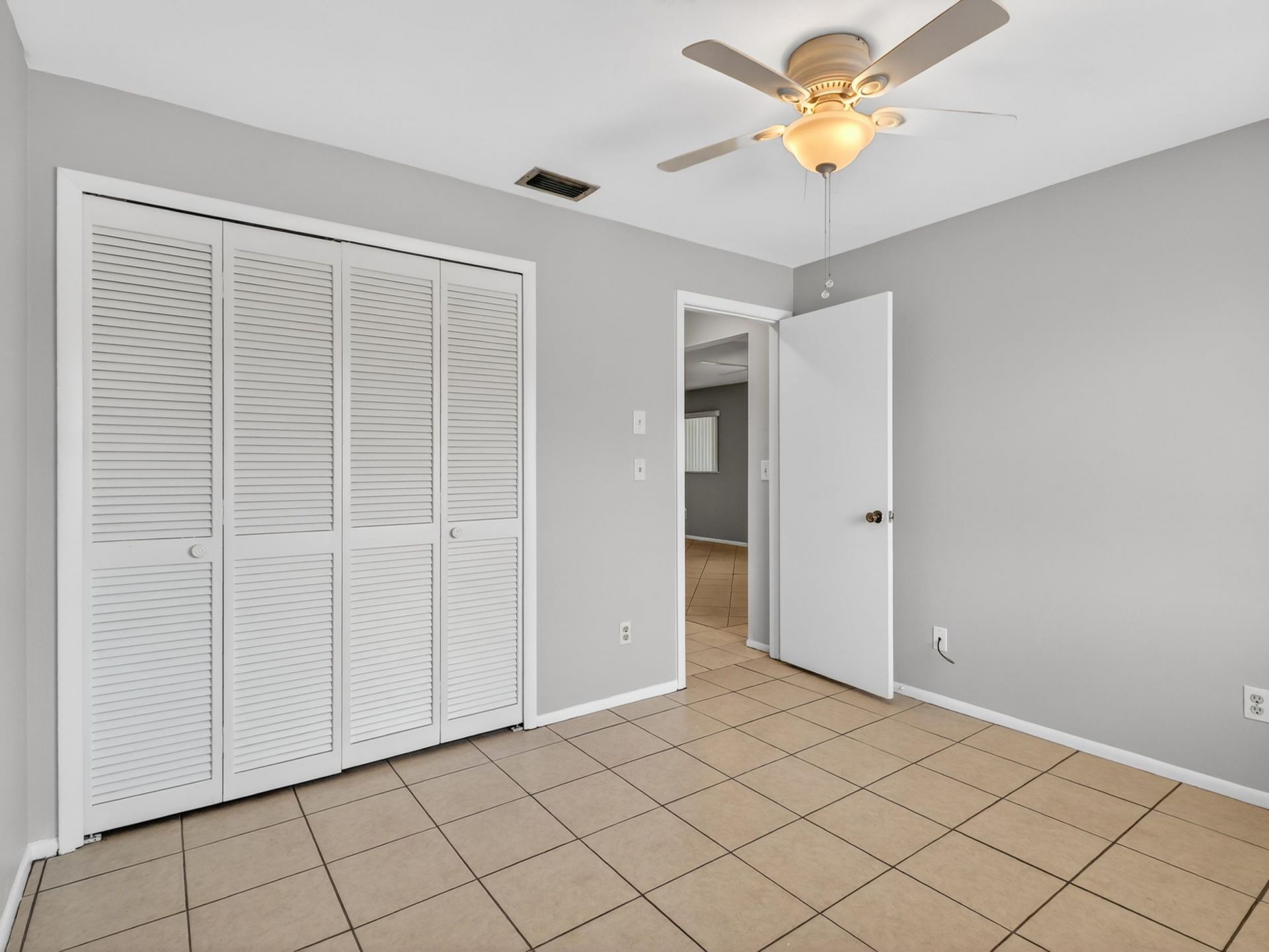 2141 SE 15th Pl, Unit 110, Cape Coral, FL 33990 Photo