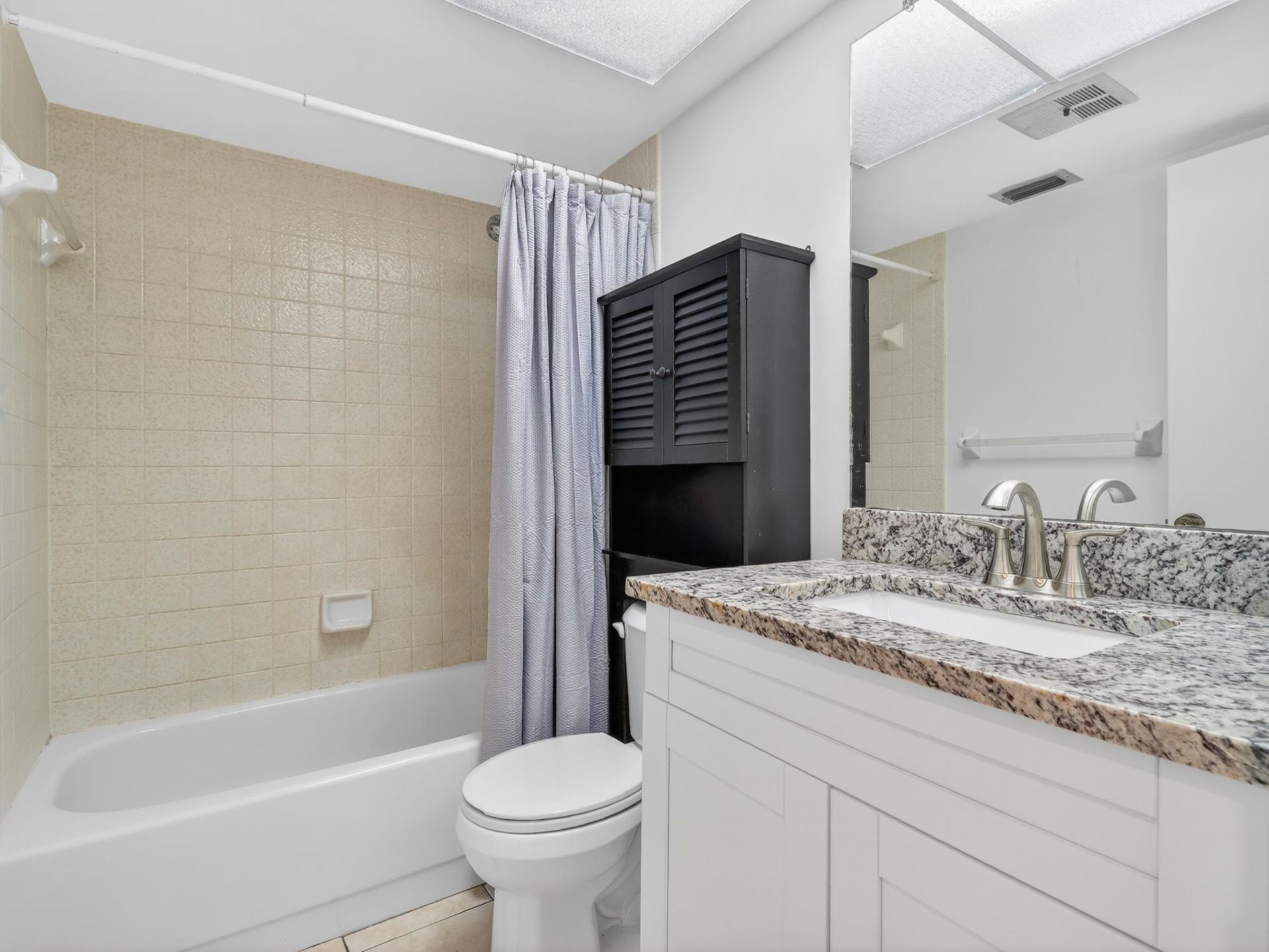 2141 SE 15th Pl, Unit 110, Cape Coral, FL 33990 Photo